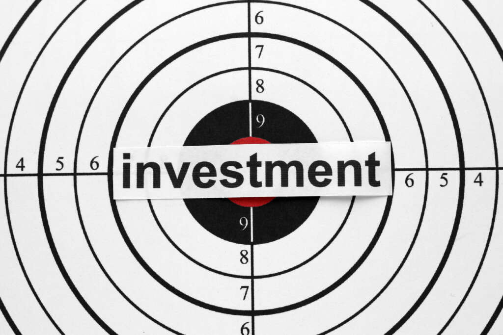 Understanding risk when investing and how to limit it