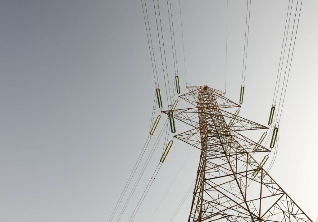 6 Reasons Why Energy Transmission & Distribution Utilities Need Digital Twin Technology