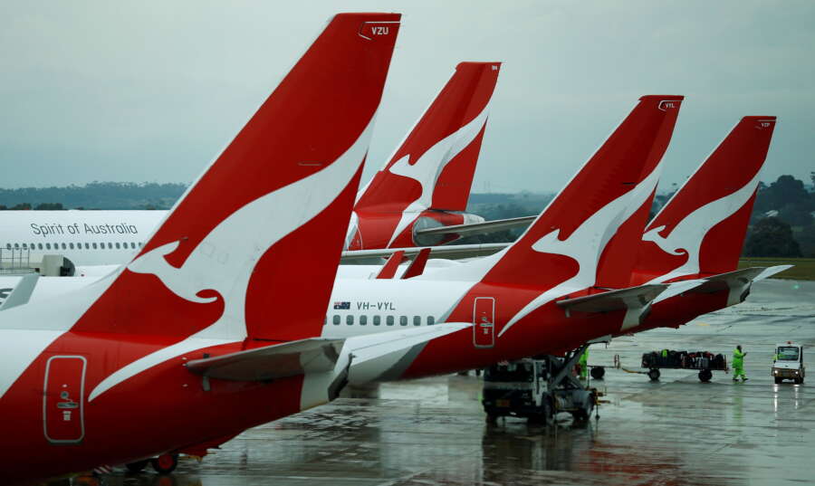 Qantas idles 2,500 more staff as COVID-19 cuts domestic flights