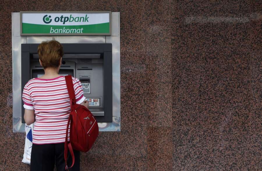 Hungary’s OTP Bank “pressured” by Ukraine to sell Russian unit, CEO says