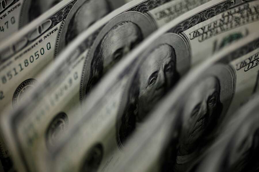 U.S. dollar struggles, pound hits one-year high