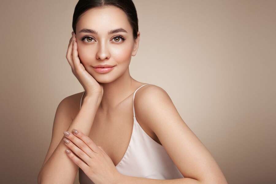 Beauty Lovers: Make Earneco your New Year Resolution and Monetise Your Attention