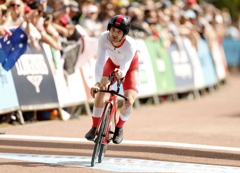 Cycling-Britain’s Bigham sets men’s Hour record
