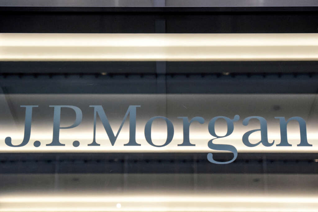 JPMorgan readies overseas retail expansion with German hiring spree