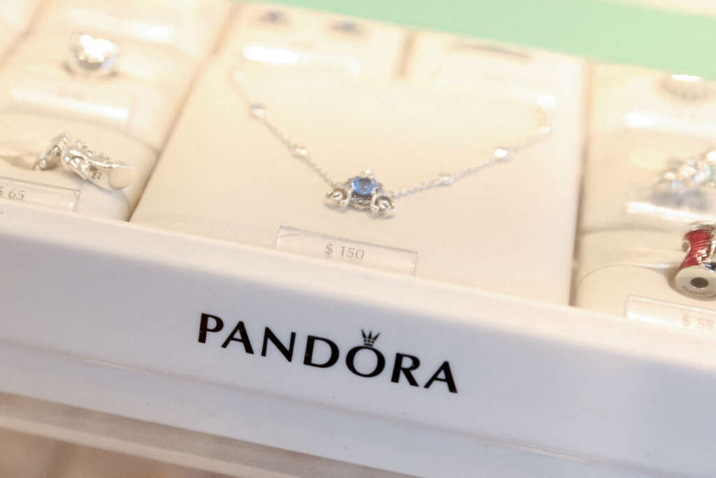 Jewellery maker Pandora to expand lab-made diamond range