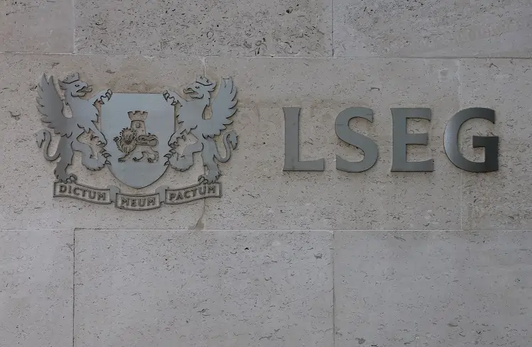 LSEG, Intesa join STOXX Europe 50 as Deutsche Post, Reckitt exit