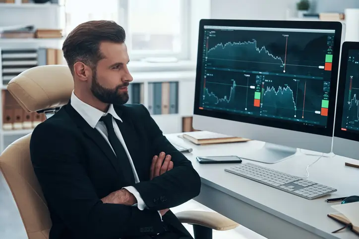 How Market Volatility Can Benefit Traders