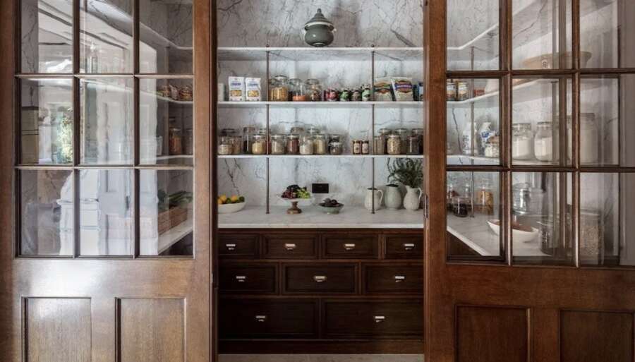 Gingham is trending – interior designer shares 5 styling tips for your home