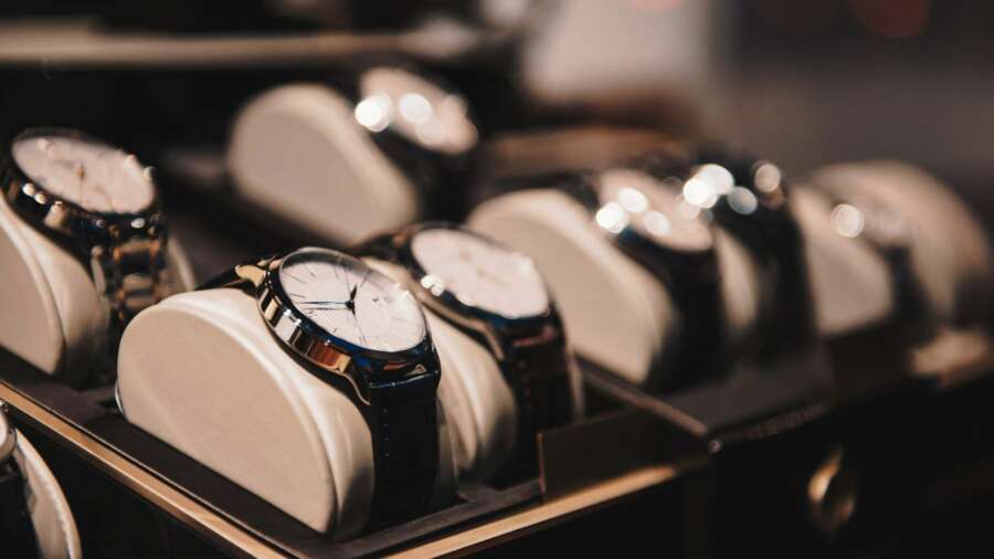 Choosing The Right Luxury Watch