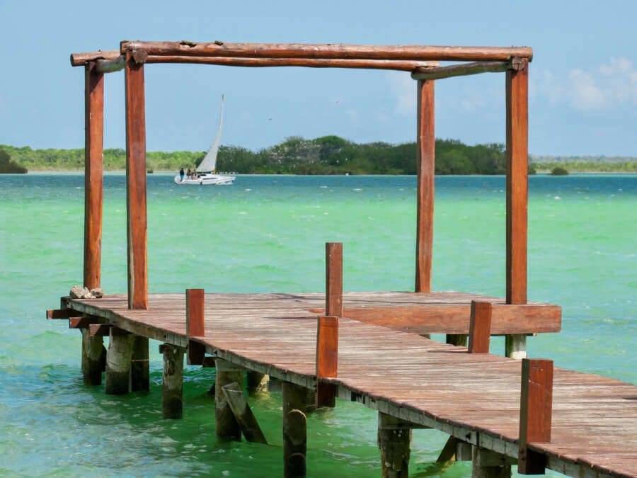 Mexico’s Luxurious Lakeside Clubhouse showcases 360° panoramic landscape