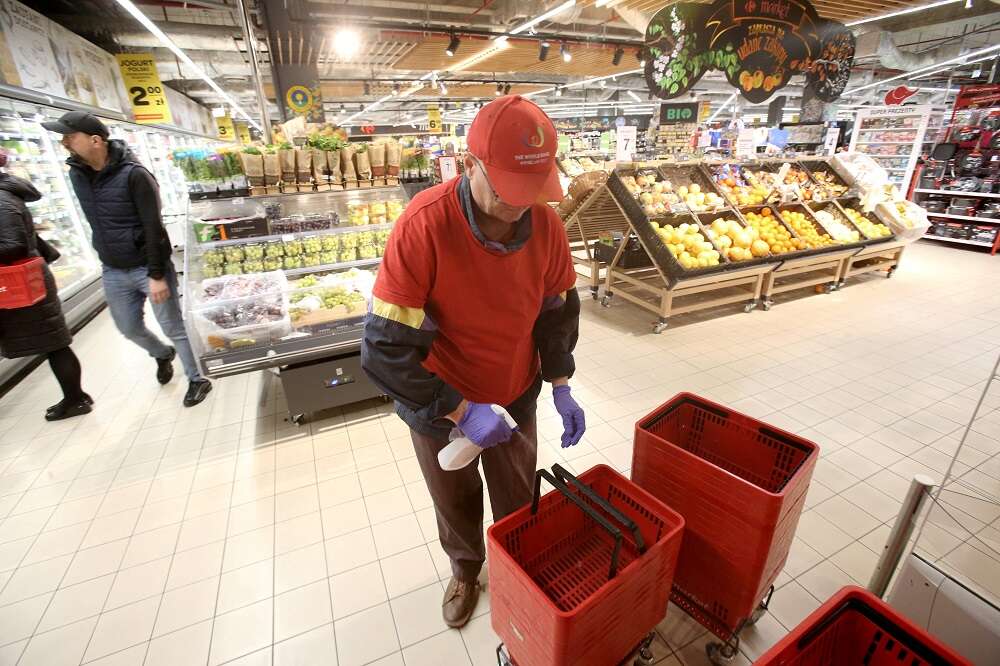 Poland to launch fresh tax cuts in anti-inflation drive