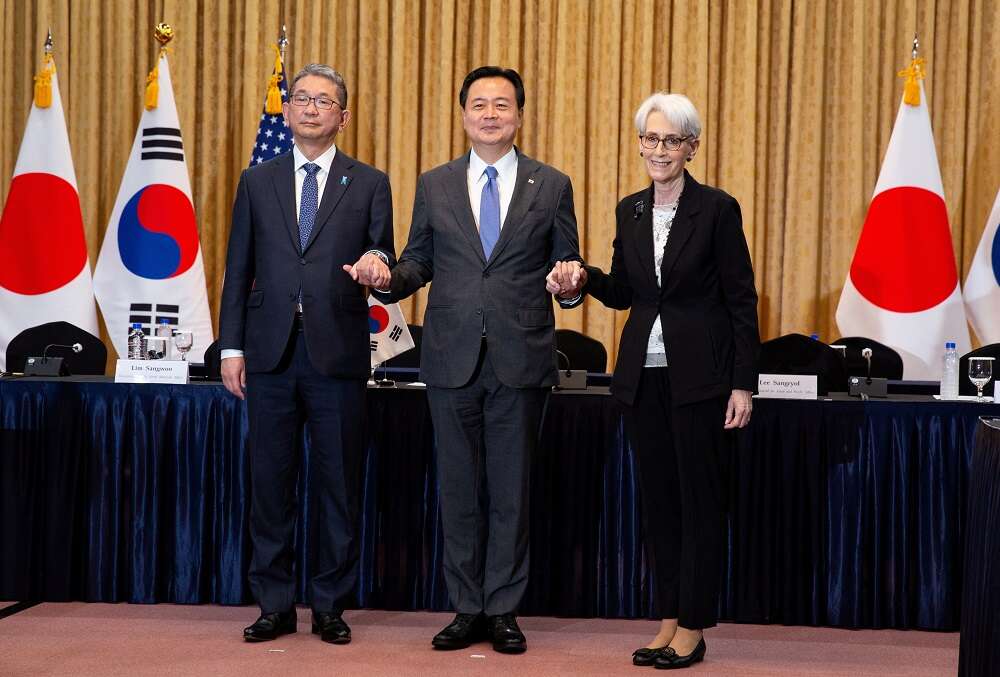 South Korea seeks to kickstart talks to resolve historical feuds with Japan