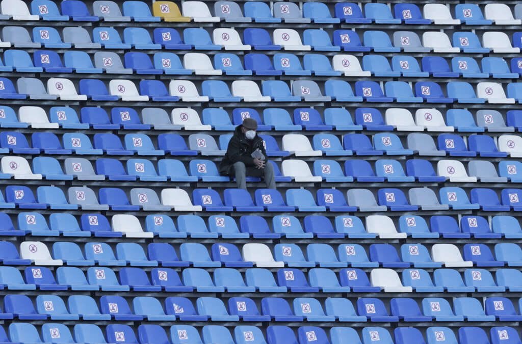 Soccer-European revenues rise 10% in 2020-21 despite COVID