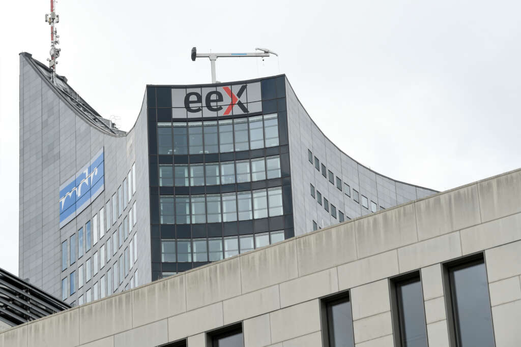 EEX markets to remain open as power prices soar – statement