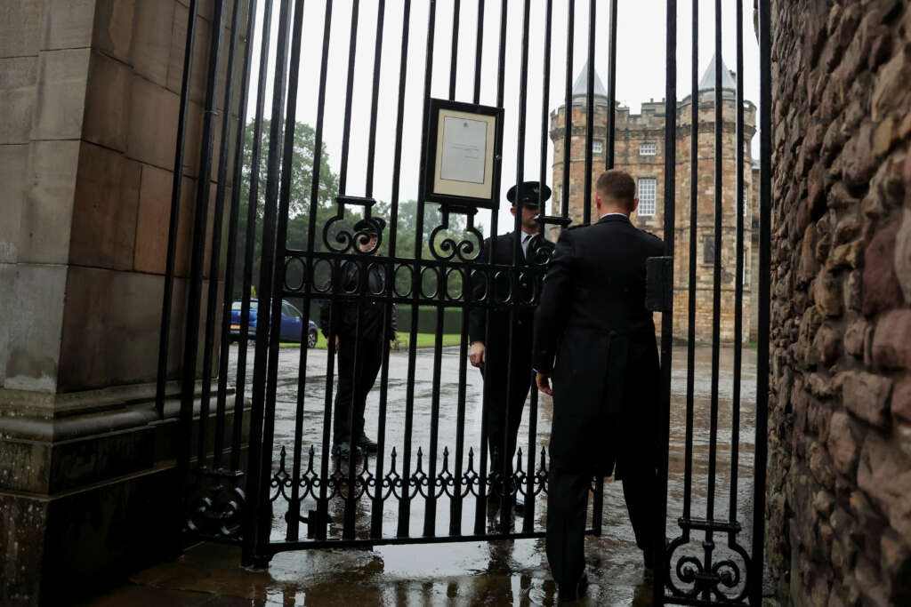 Buckingham Palace statement on death of Queen Elizabeth