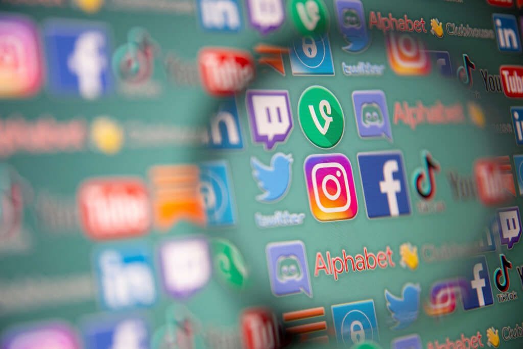 Experts Share What Prospective Employers are Looking for During Social Media Checks, and How to Complete a ‘Social Media MOT’ Before Applying for Your Dream Role