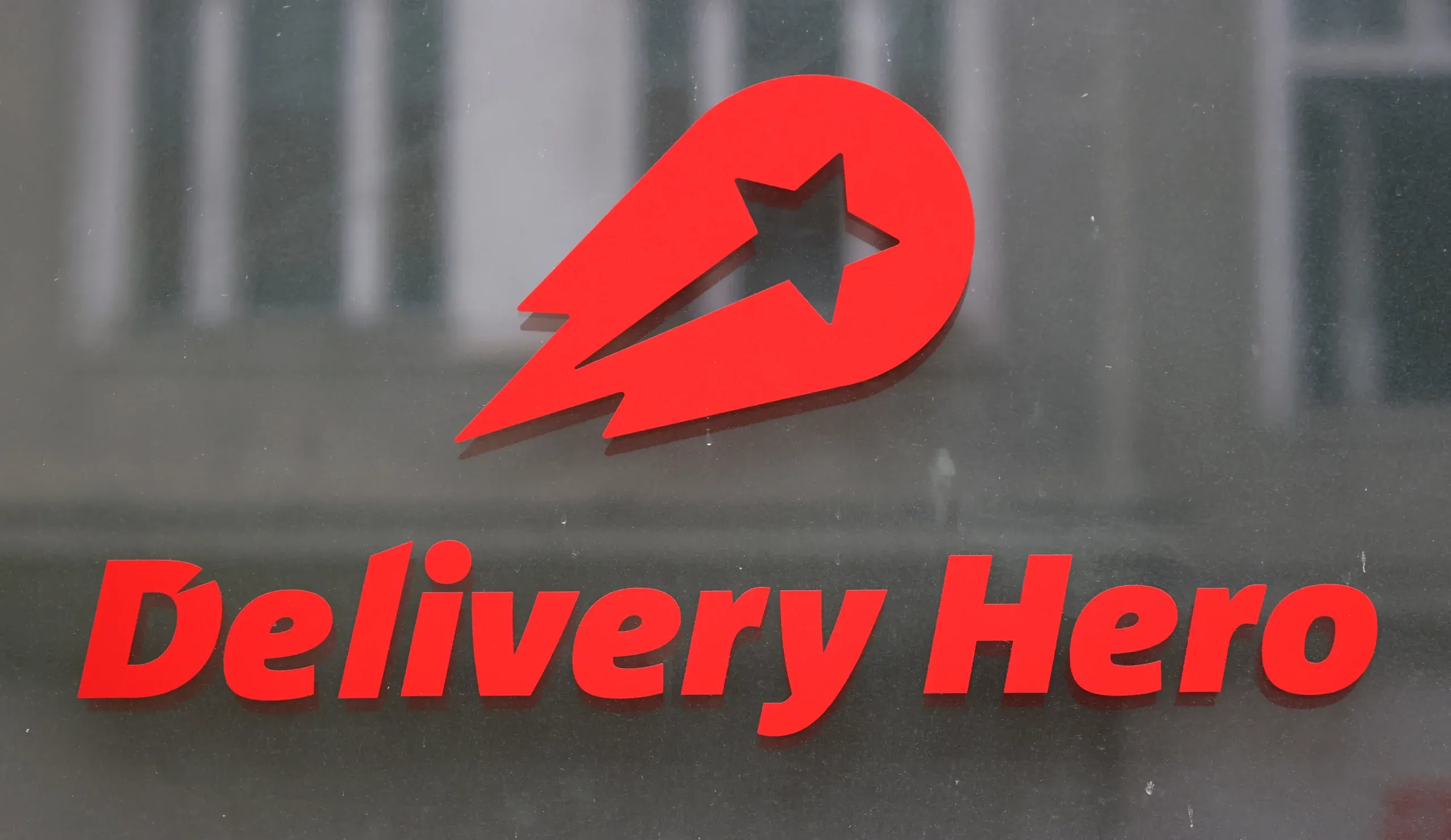 Delivery Hero ups revenue outlook on rising orders, ad revenue