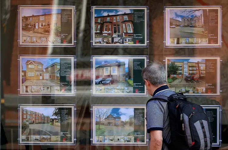 UK estate agents report more buyer interest after BoE rate cut
