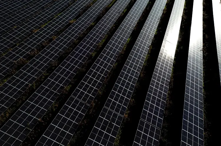 Britain sets out funding model for renewable energy storage projects