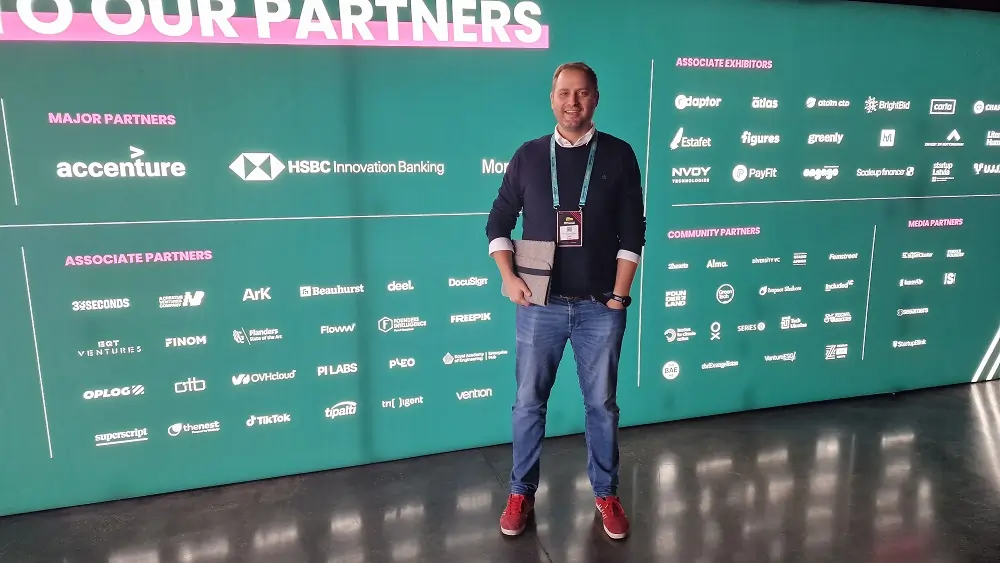 TABBit secures £320,000 investment to help friends manage their shared expenses