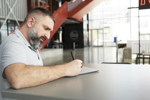 Ed Brzychcy: The Real Leadership Problem Often Lies Beneath the Surface
