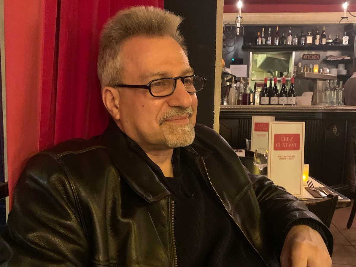 Startups Don’t Need Consultants. They Need Operators