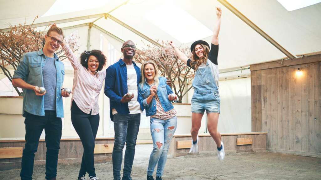 How to Win Friends and Influence People – Book Review