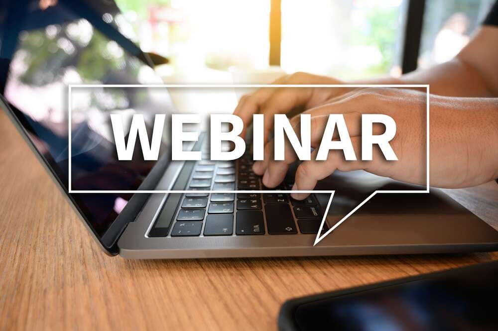 How to decide between a corporate job and entrepreneurship