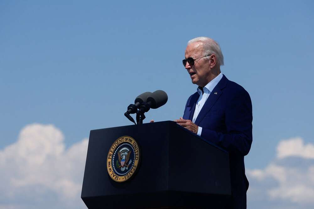 Biden tests positive for COVID, has mild symptoms, taking Paxlovid treatment