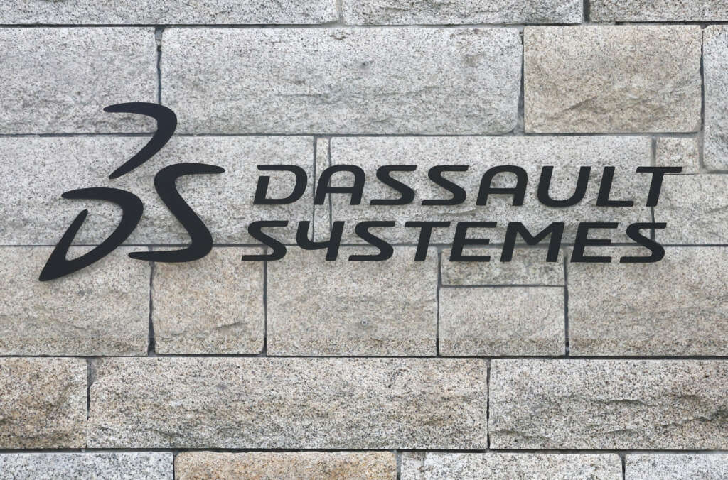 France’s Dassault Systemes shares slump on reduced licence target