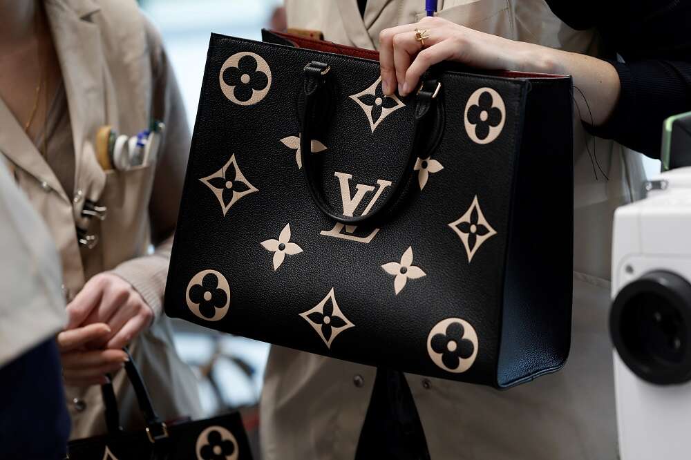 Analysis-LVMH’s caution points to Americans’ waning lust for luxury