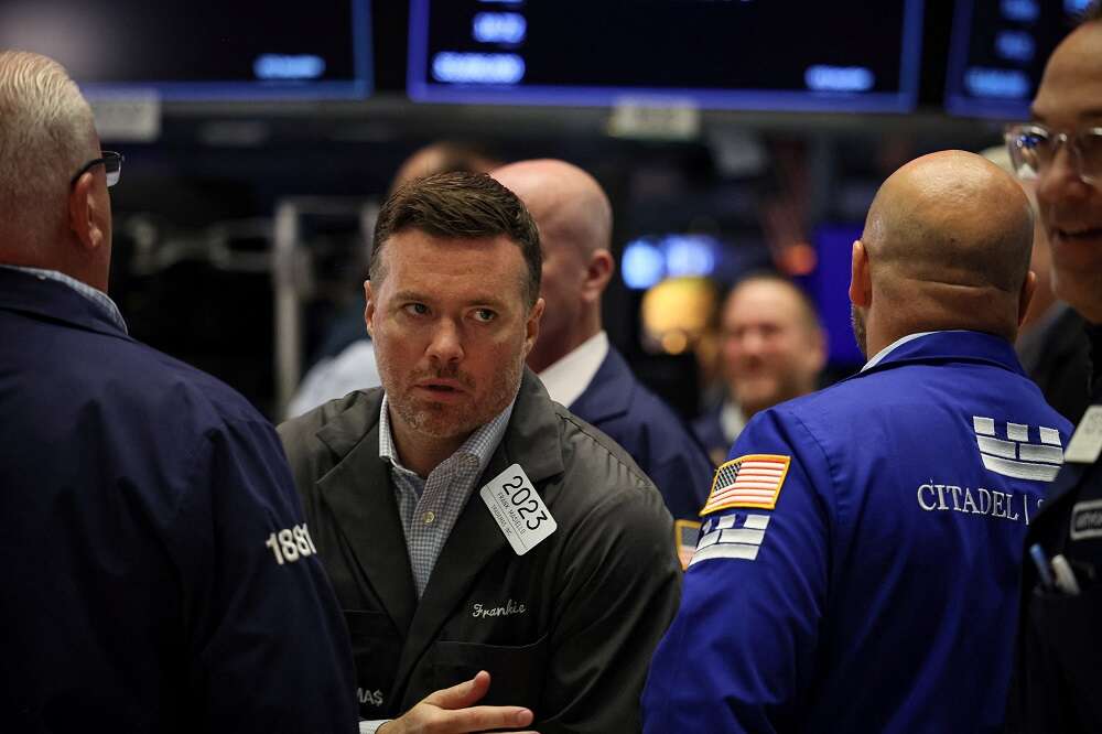 Wall Street rallies, Treasury yields rise as high profile earnings loom