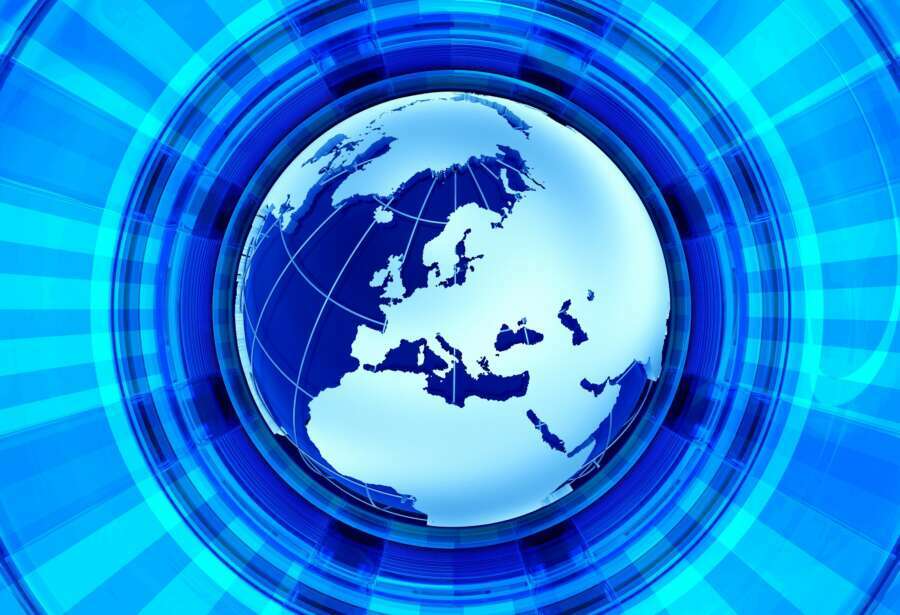 Fast-growing proptech company houzen has made multiple senior appointments, as it announces a host of new products.