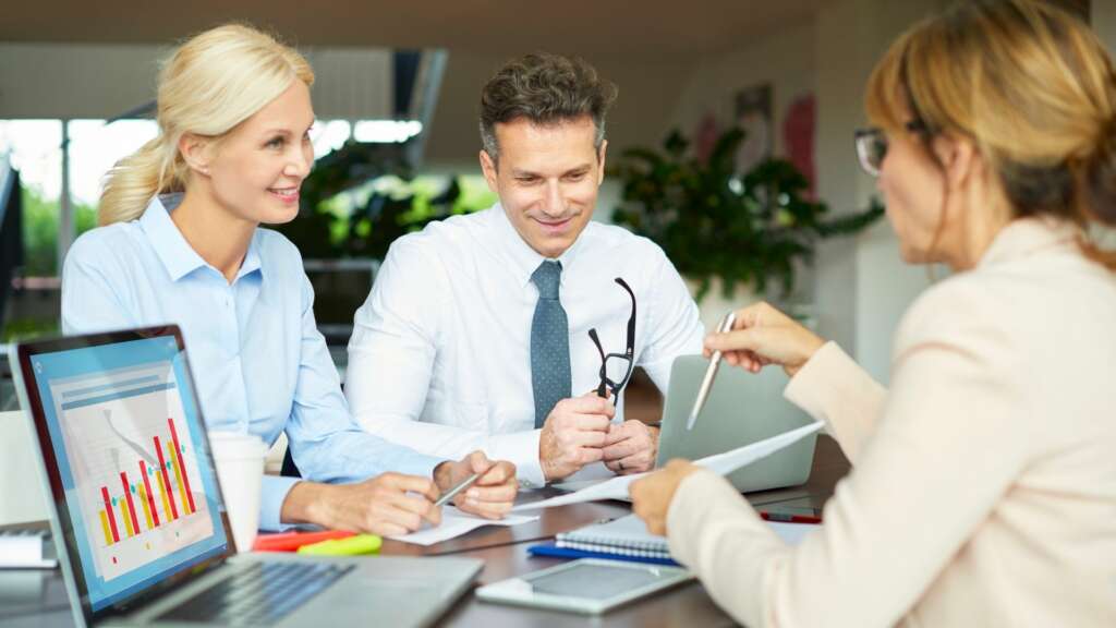 Why Choose Microsoft Money As Your Financial Manager?