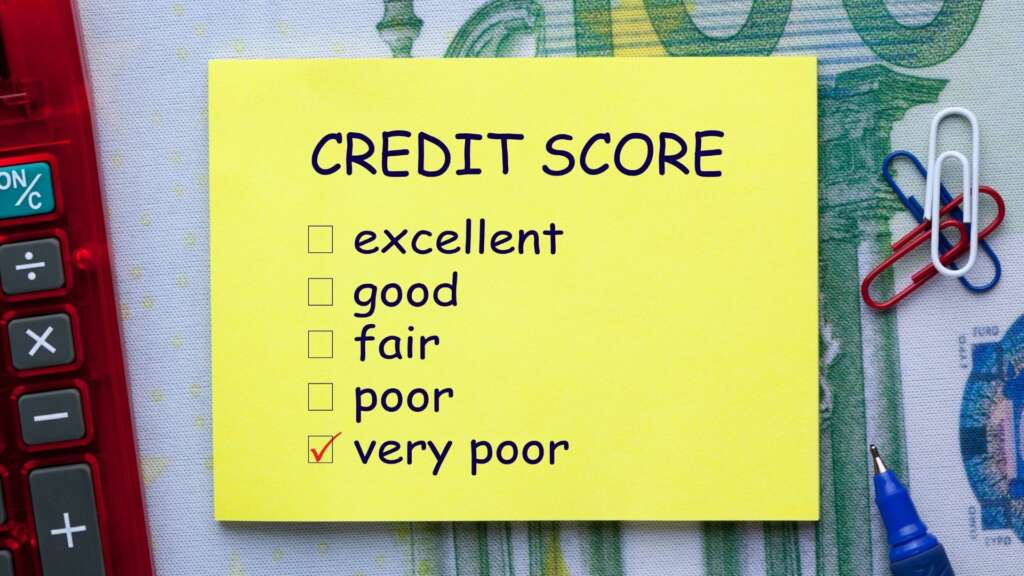 How To Avoid the Risks of Poor Credit