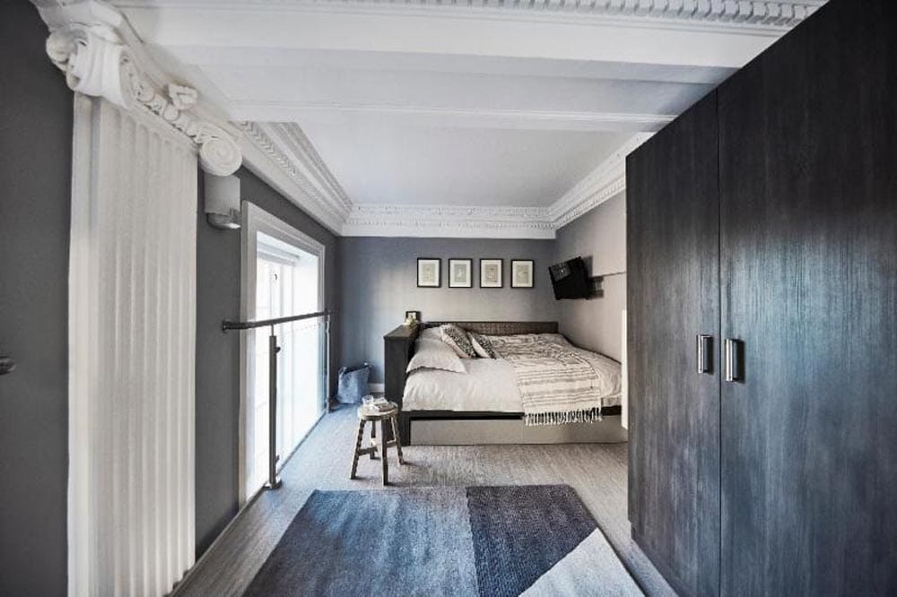 From ballroom to bedroom – 21st century students experience life ‘upstairs’ 