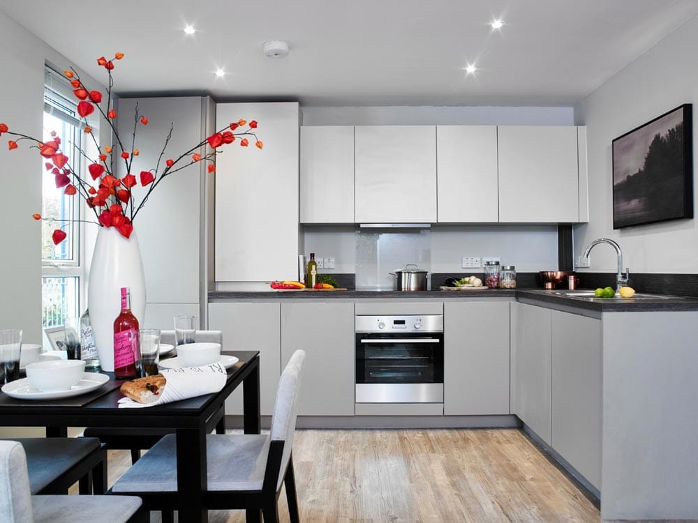 Gateway To Europe At Springhead Park-2