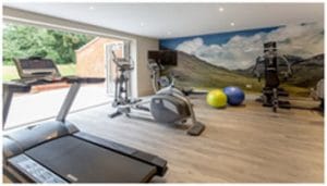 Pt Helps Residents Get Active AtKnowle Hill Park2