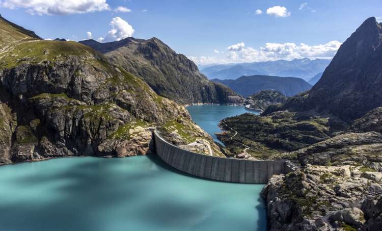 Switzerland’s new energy asset: hydro plant with capacity to charge 400,000 car batteries