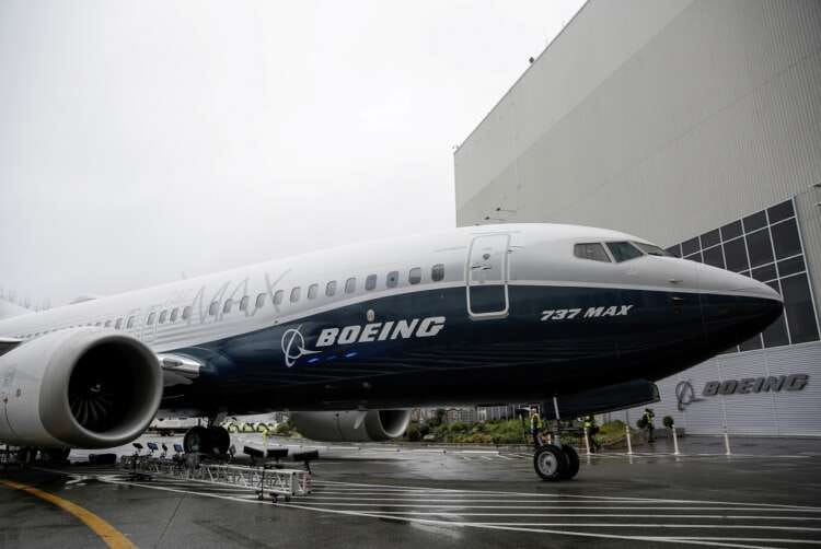 Boeing expects MAX 7 to be certified before MAX 10 – executive