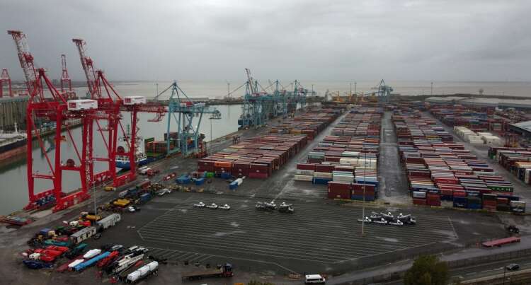 British port workers plan two-week strike from Sept. 19