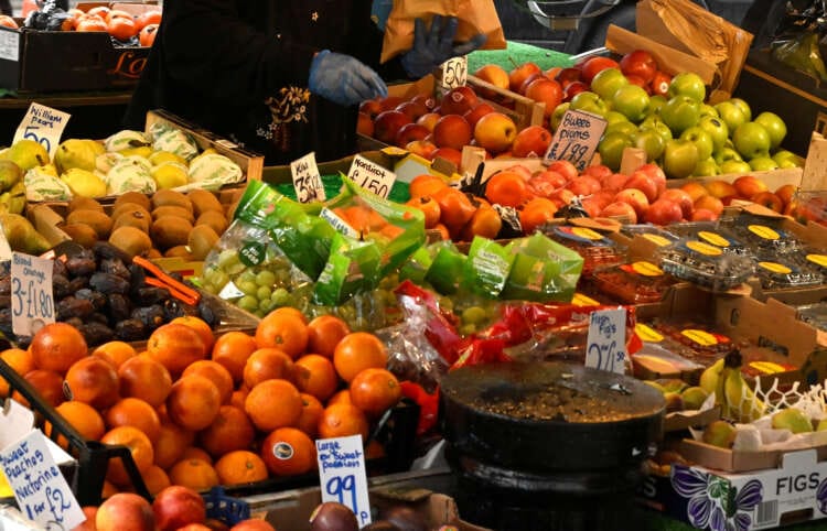 World food prices rise for first time in a year- FAO