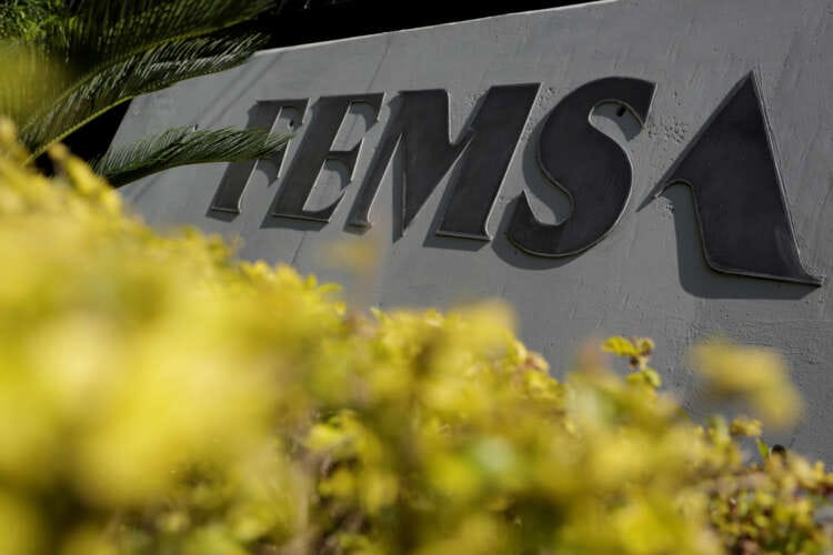 Mexico’s FEMSA launches second 3 billion euro sale of Heineken shares