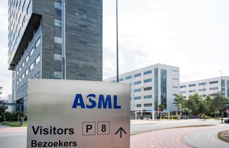 ASML warns of flat 2024 sales as chipmakers slow orders