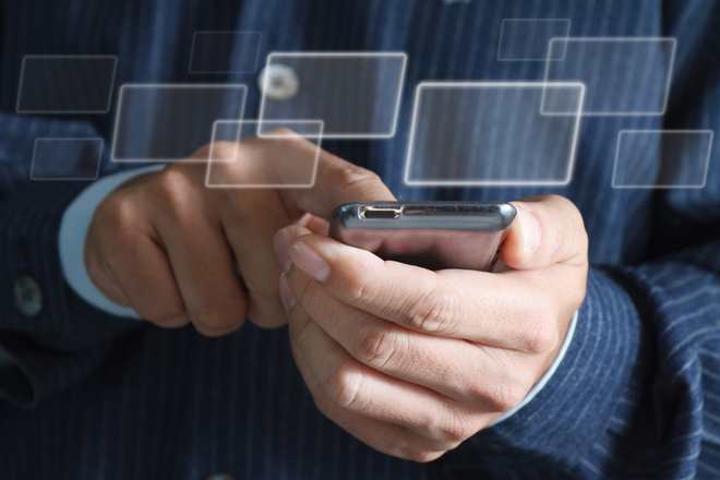 myPOS – the first mobile card payment technology to feel like cash – launches in the UK