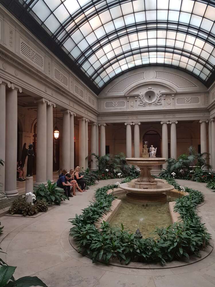 N'Gunu Tiny - Henry Clay Frick House The Frick Collection_2