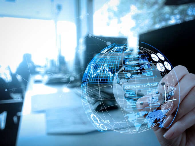 Modern World Business Solutions: Q&A – Warren Whitfield – From Fantasy Football to Fintech