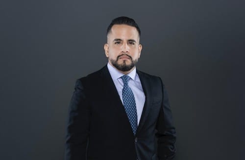 Rise Up Trading Hub Unveils AI-Powered Tech Suite for Trading and Financial Education