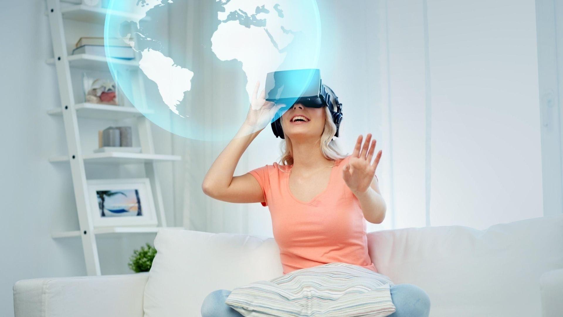 Dollar struggles before payrolls test; Aussie rebounds