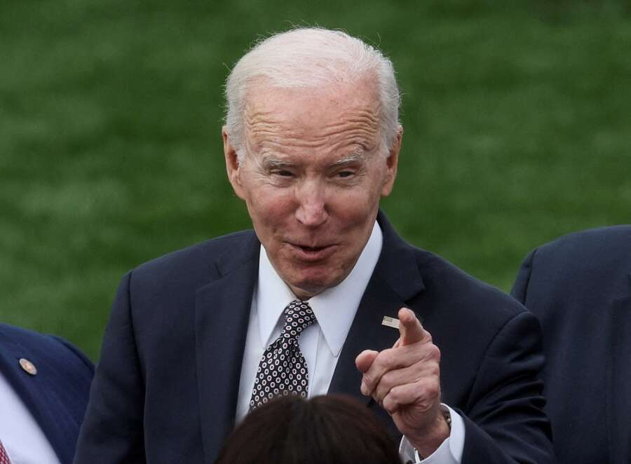 Biden, Johnson, Trudeau pledge artillery for Ukraine in battle against Russia